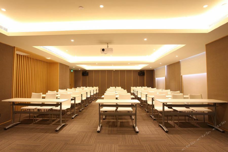 Ji Hotel Shanghai Chuansha Chengnan Road Екстериор снимка